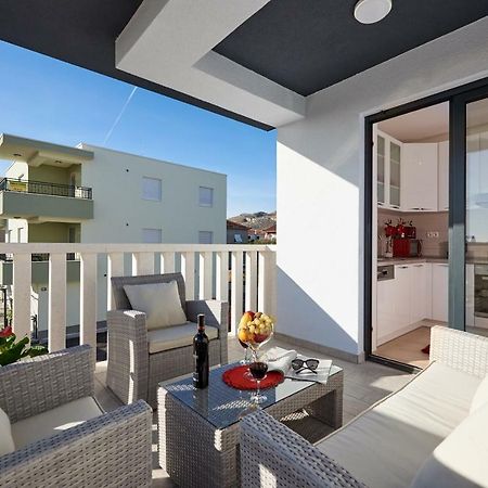 Apartment Misic Трогир Экстерьер фото