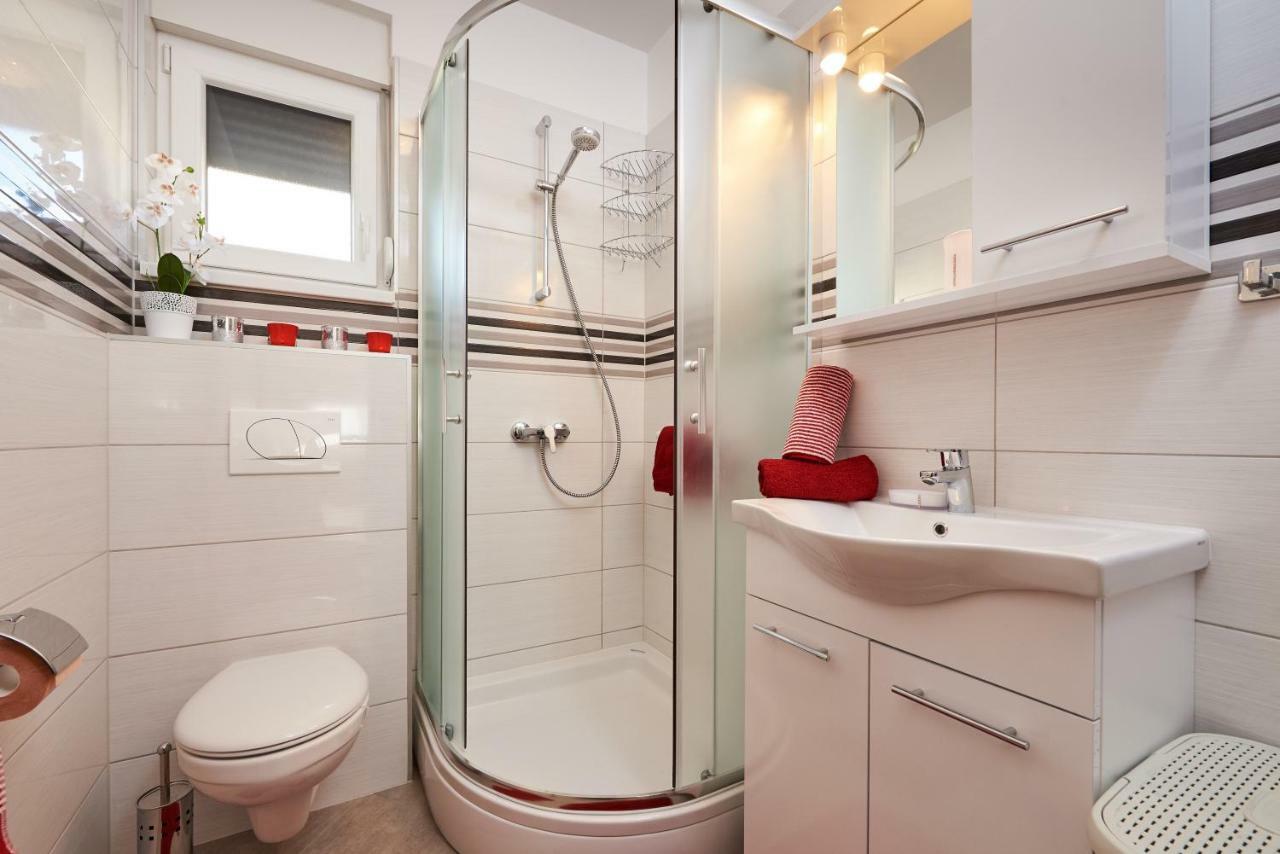Apartment Misic Трогир Экстерьер фото