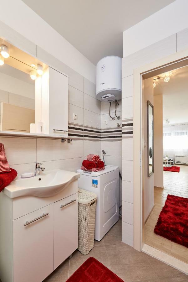 Apartment Misic Трогир Экстерьер фото