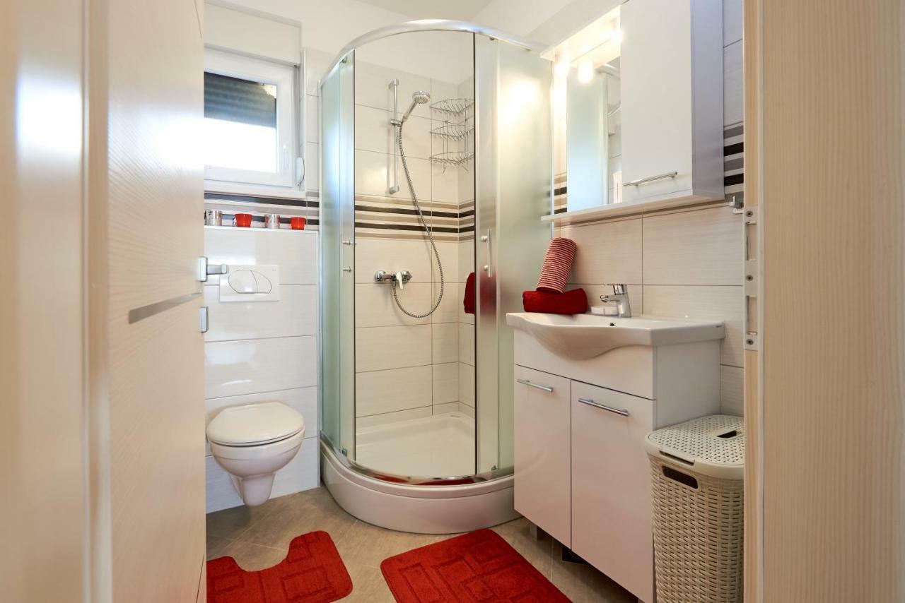 Apartment Misic Трогир Экстерьер фото